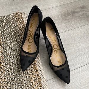 Sam Edelman Hazel pumps, in black mesh polka dots, size 8